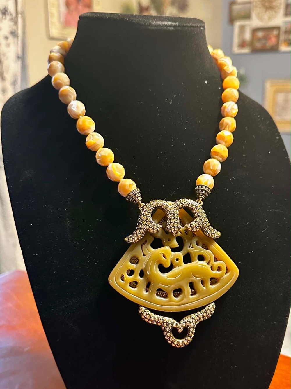 Heidi Daus Rare Vintage highly collectible Carved Faux-Jade Qilin Necklace